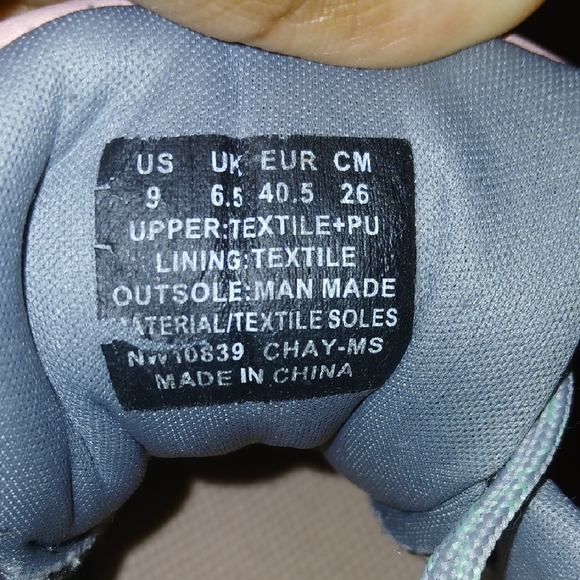 U.S. Polo Assn. Women's Gray and Pink Lace-Up Sneakers - Picture 6 of 7